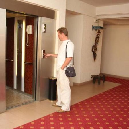 Hotel Splendid Ouagadougou Extérieur photo