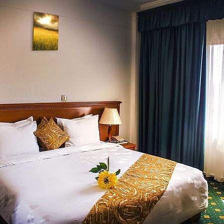 Hotel Splendid Ouagadougou Extérieur photo